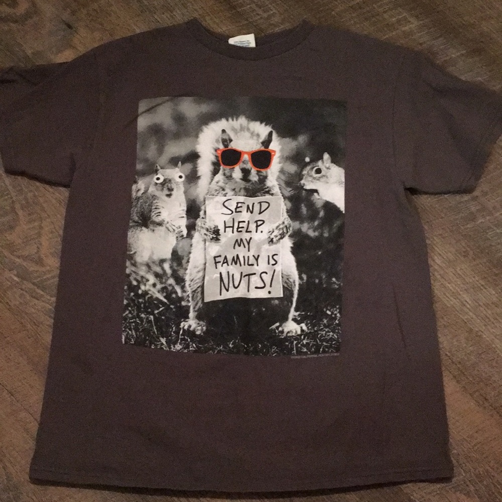 Squirrel graphic tee